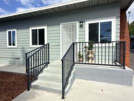 featured image of 523 N Citrus Ave