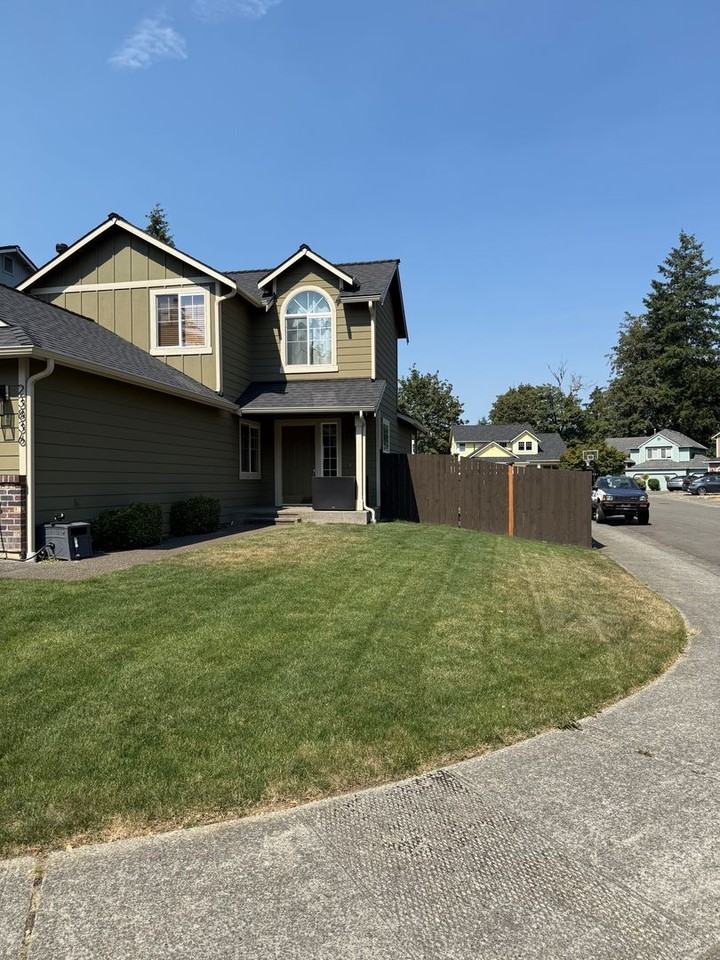 23836 Se 249th St - Photo 2 of 18