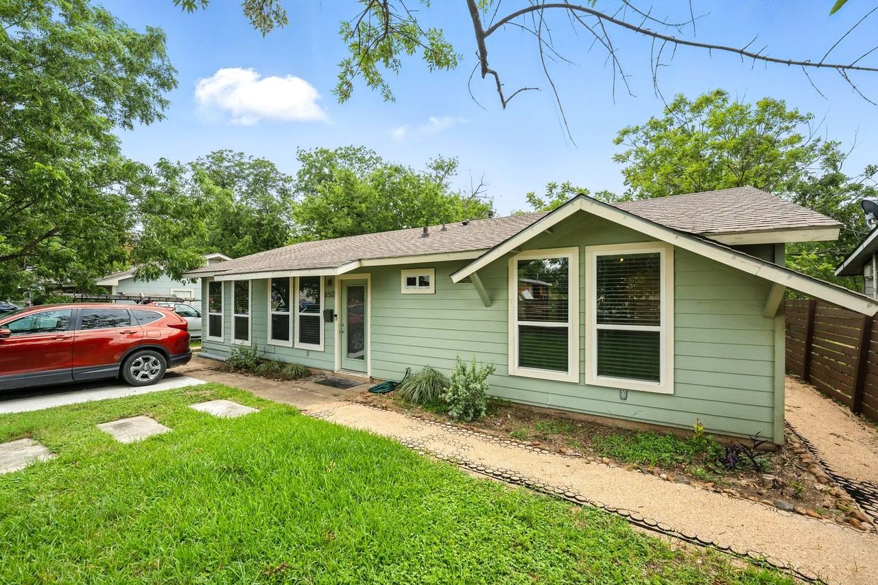 6501 Hickman Ave - Photo 2 of 24