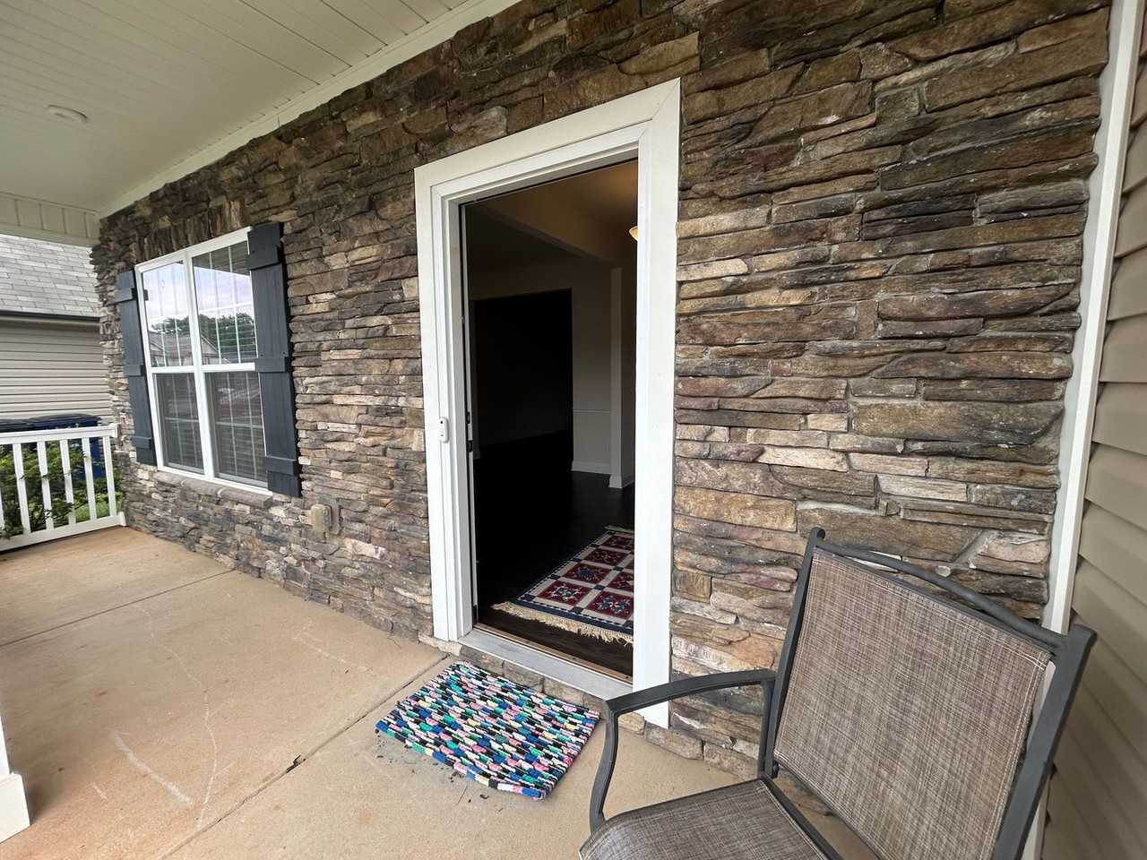 1464 Land Grove Dr - Photo 3 of 21
