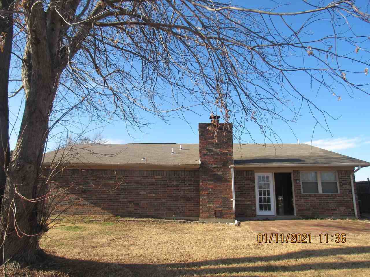 2717 Nw 75th St - Photo 2 of 22