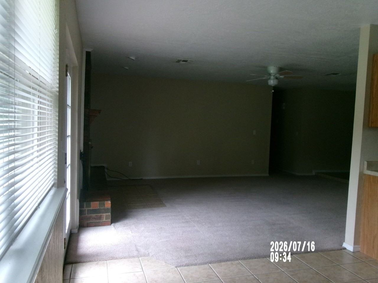 2717 Nw 75th St - Photo 7 of 22