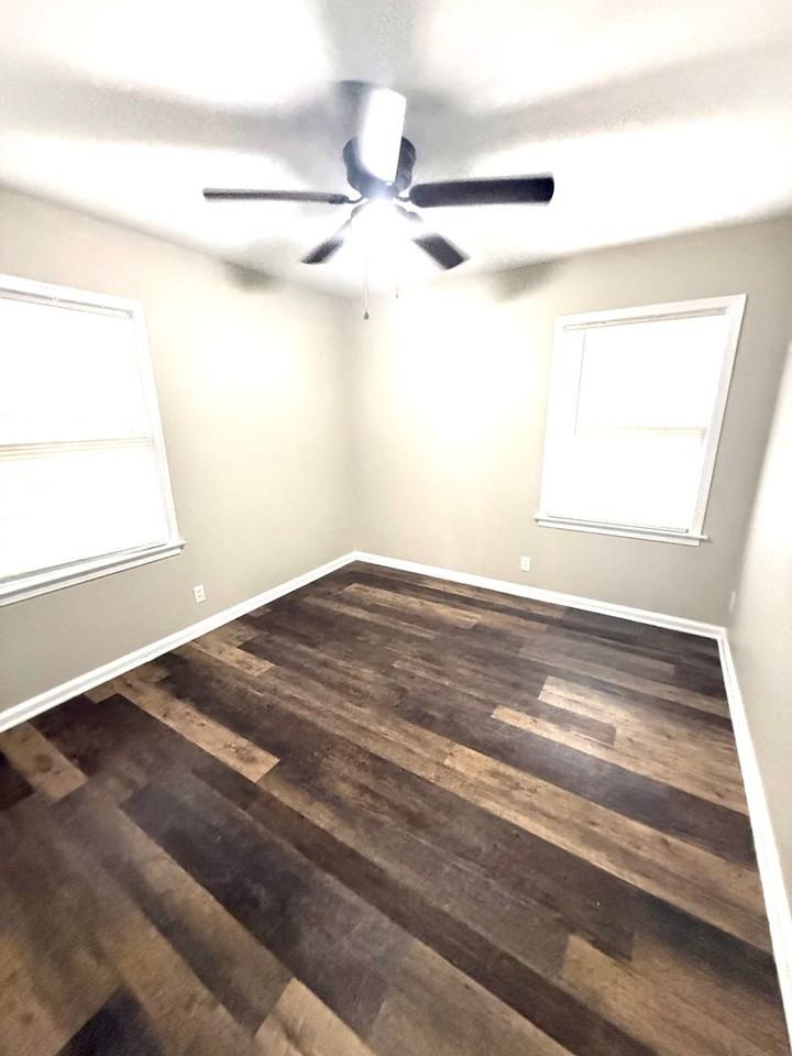 2726 Green Oaks Dr - Photo 7 of 12