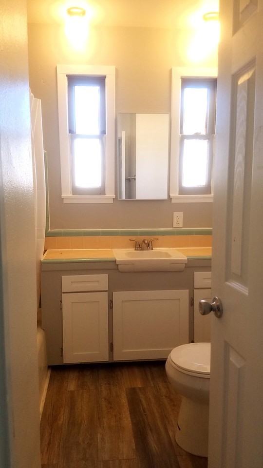 12001 College Ave - Photo 7 of 15