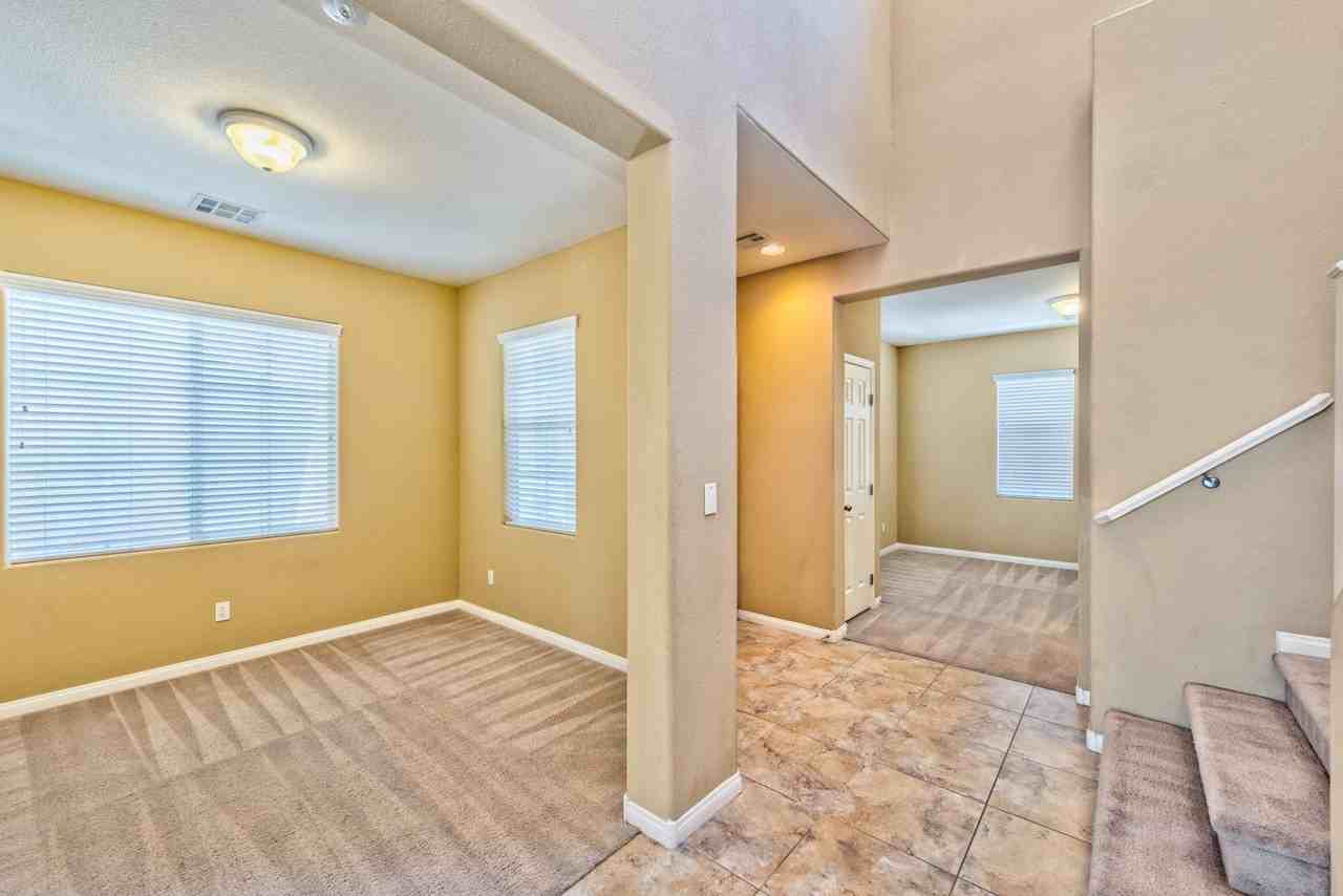 8020 Aztec Basin Ave - Photo 4 of 17