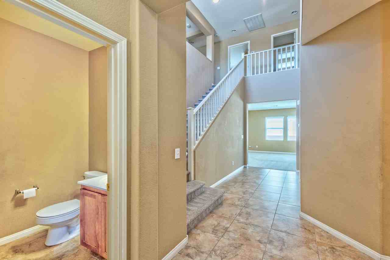 8020 Aztec Basin Ave - Photo 5 of 17