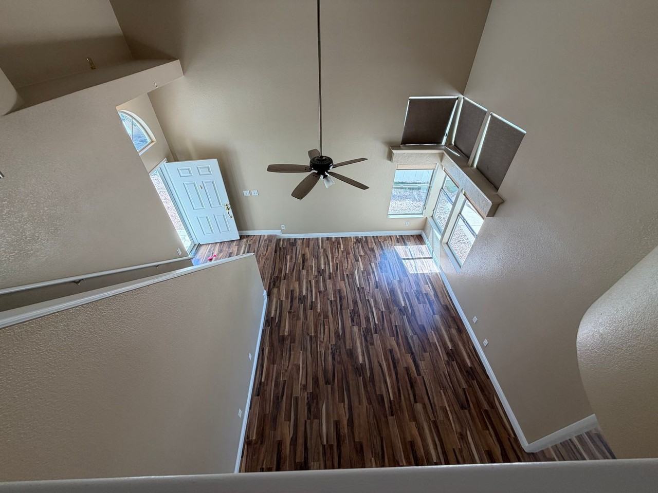 1685 Autumn Rust Dr - Photo 4 of 19