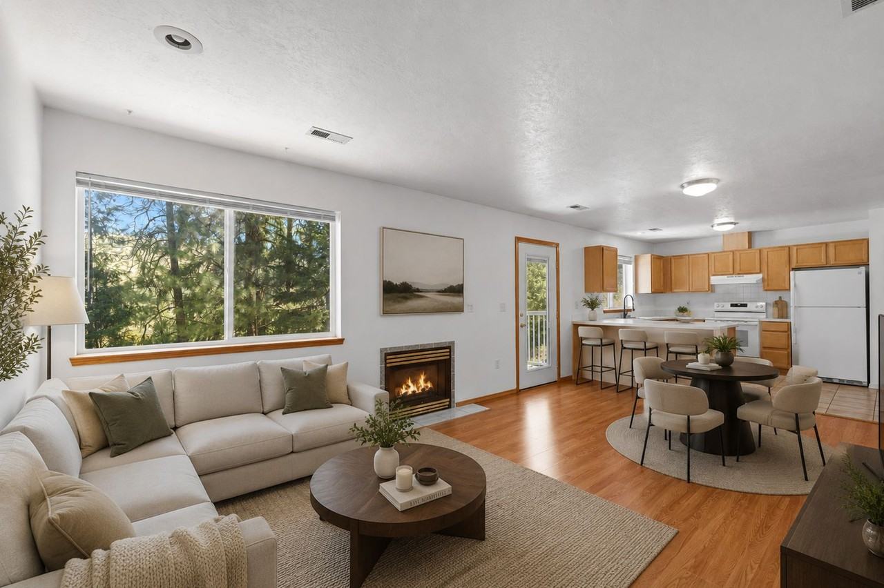 1329 W Qualchan Dr - Photo 3 of 21