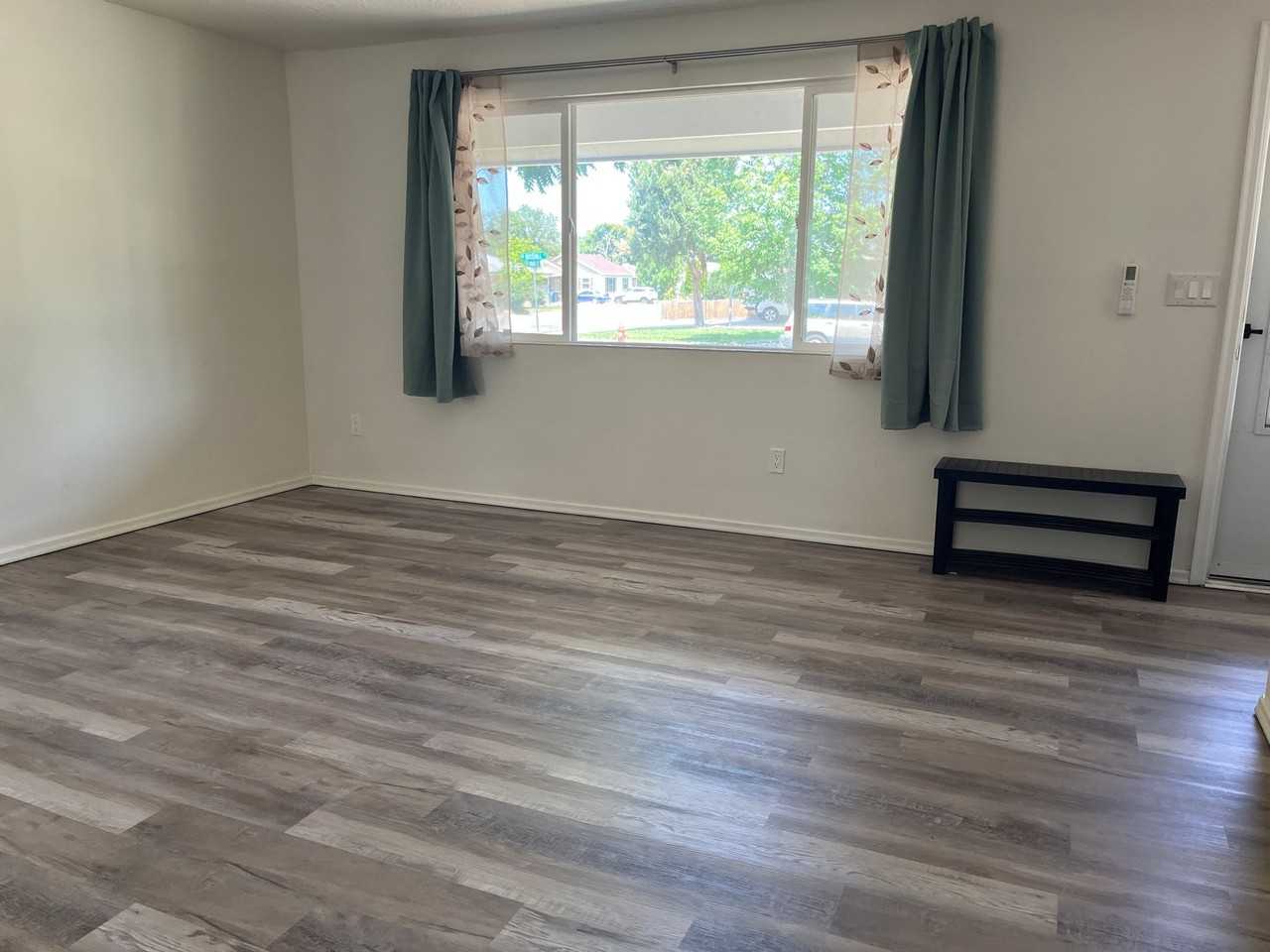 Rose Hill Duplex - Photo 6 of 19