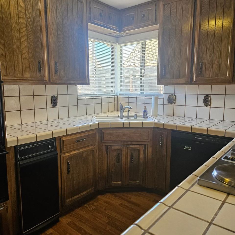 3544 Traveler Ct - Photo 7 of 15