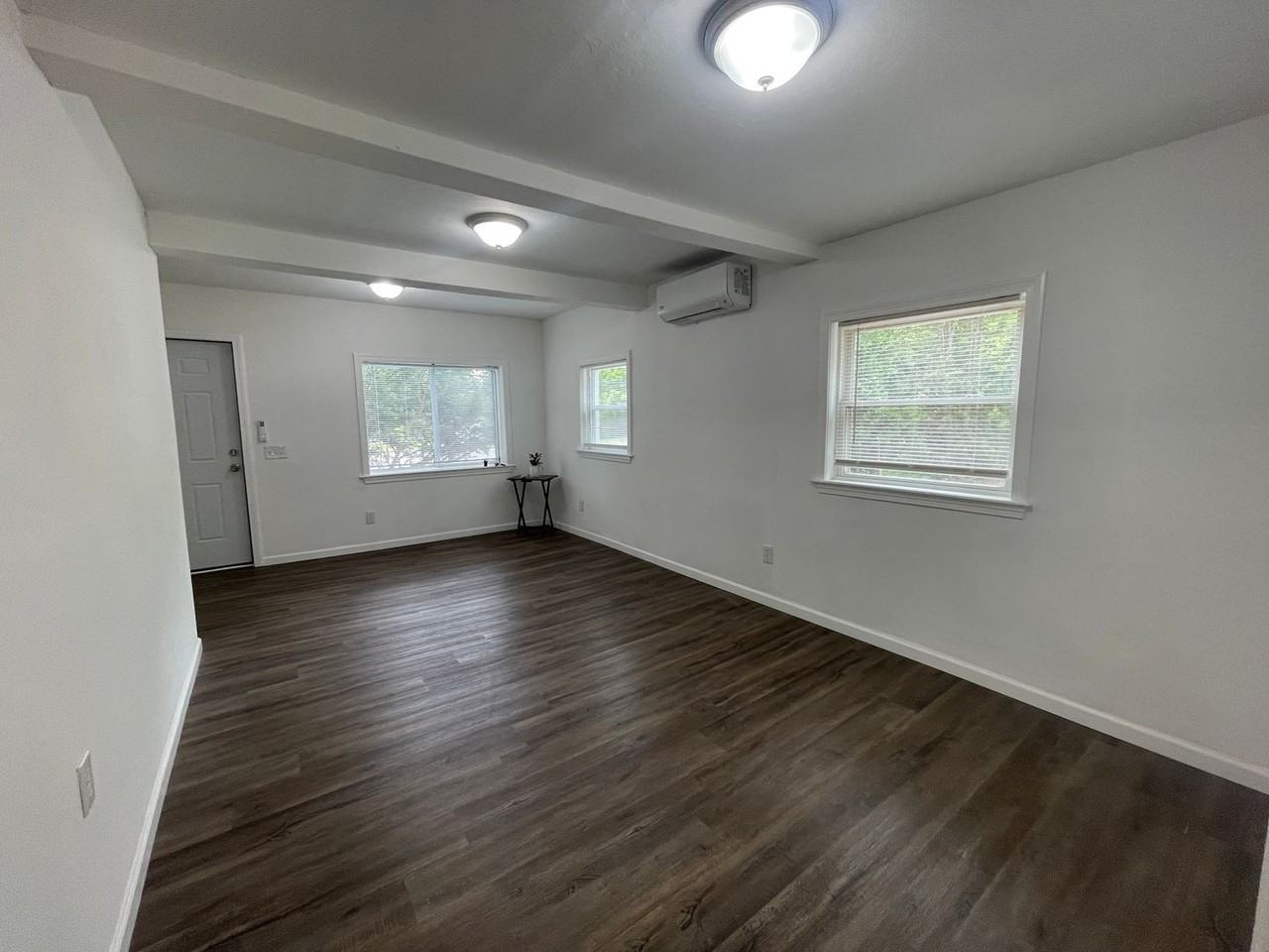 1745-1747 1745-1747 East St - 1745 #1745 - Photo 3 of 15