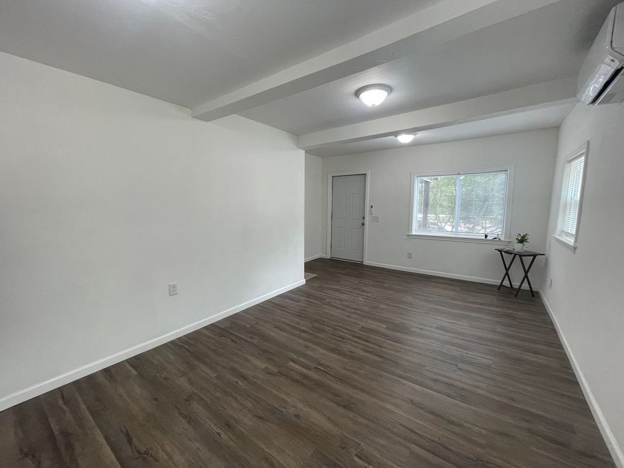 1745-1747 1745-1747 East St - 1745 #1745 - Photo 4 of 15