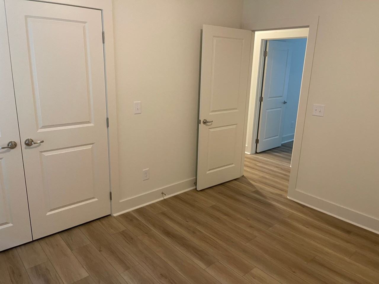 604 Martin L King Blvd - Photo 7 of 11