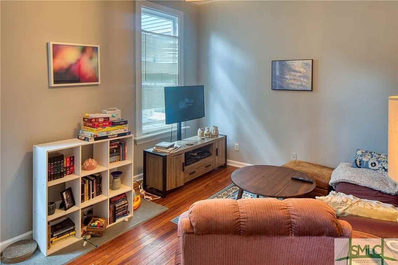 109 W 37th St - Photo 7 of 17