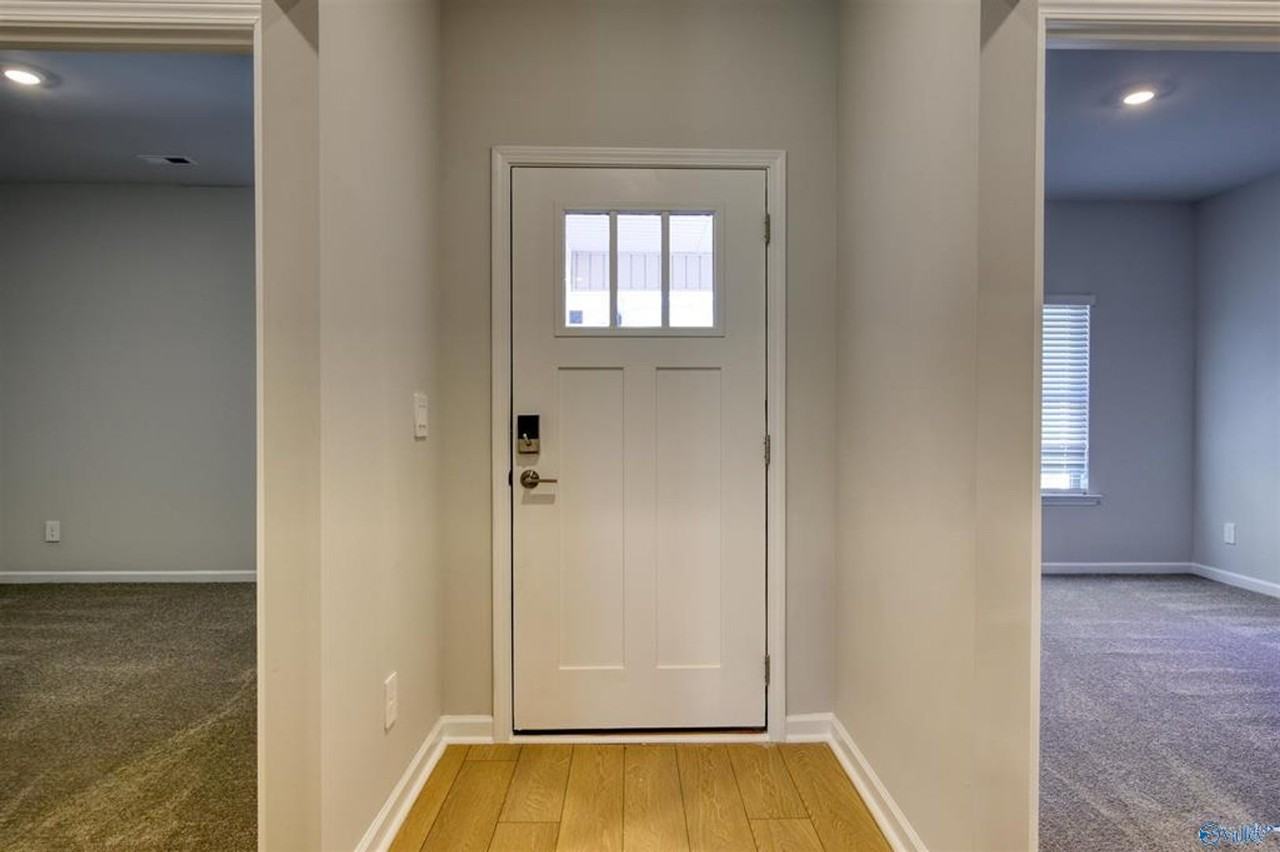 6010 Gardner Maples Dr - Photo 5 of 17
