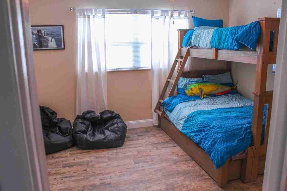 4457 Floramar Ter - Photo 3 of 14