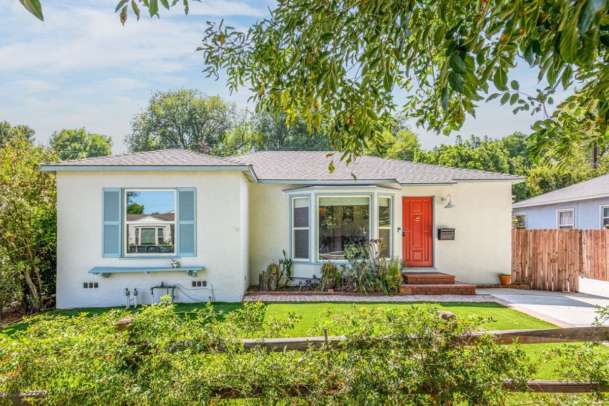 6601 Rubio Ave