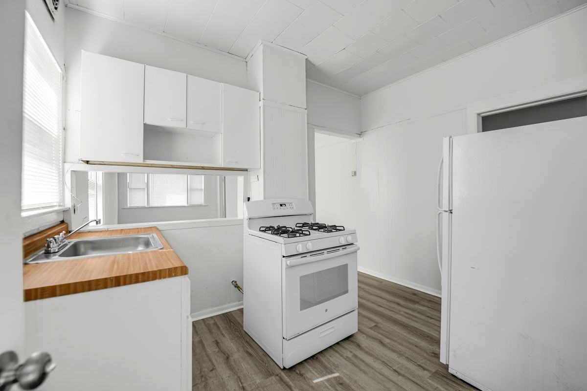 120 E Kensington Ave ##2f - Photo 3 of 4