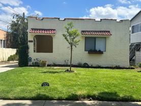 214 E Stocker St - Photo 1 of 1