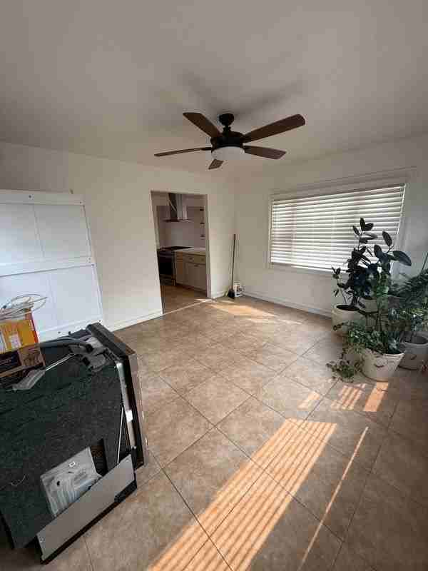 69 Bank St - Photo 7 of 24