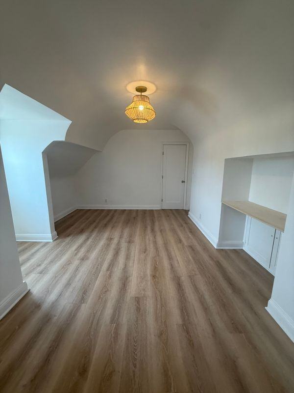 69 Bank St - Photo 6 of 15