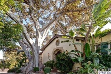 268 Wigmore Dr - Photo 2 of 13