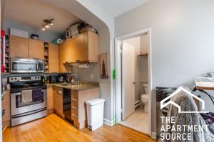 featured image of 732 W Bittersweet Pl #108