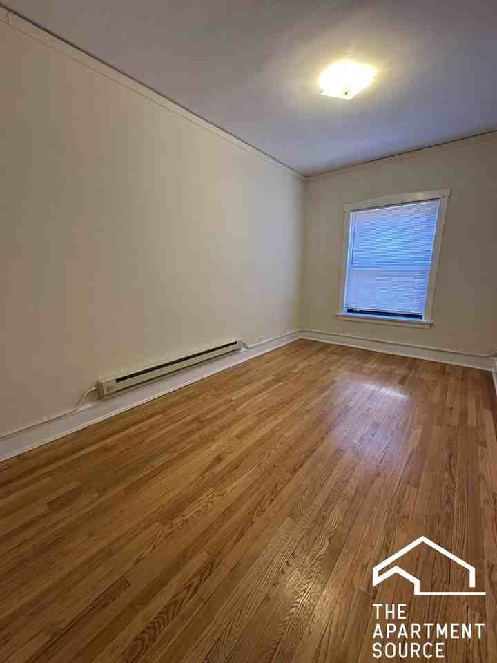 1031 Dempster St #E1 - Photo 6 of 11