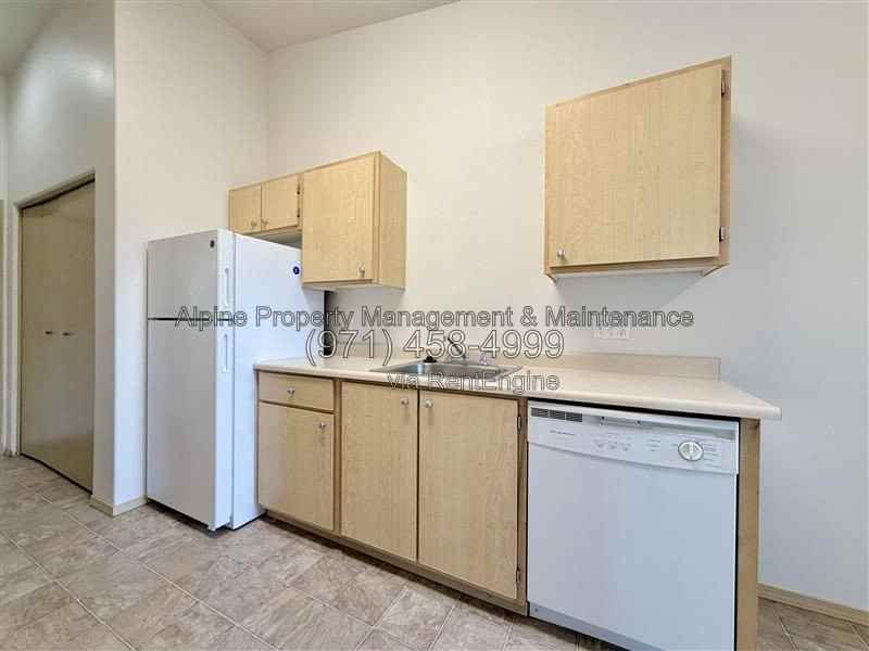 10020 Sw 125th Ave #309B - Photo 3 of 17