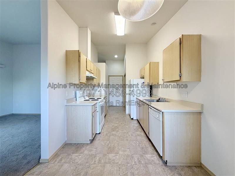 10020 Sw 125th Ave #309B - Photo 5 of 17