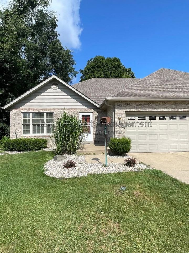 6228 Cross Bend Ct - Photo 2 of 16