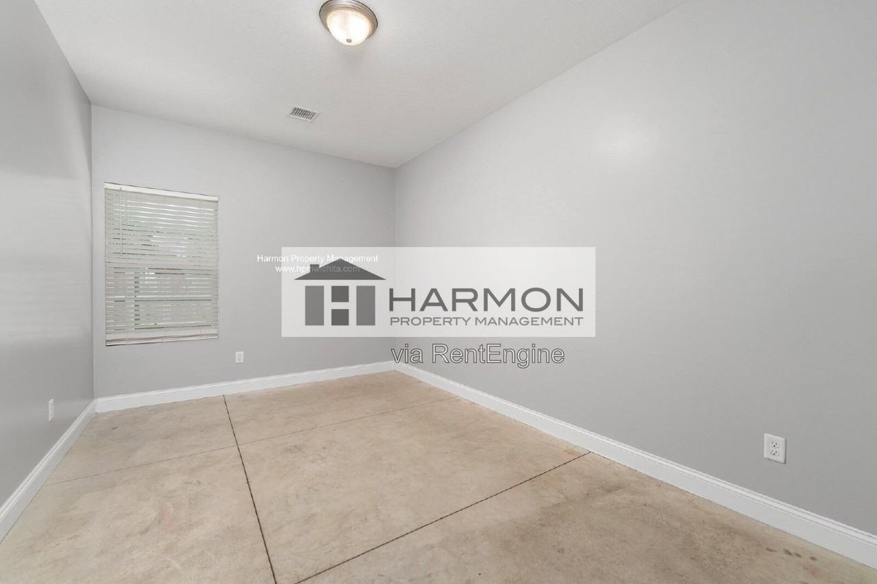 5551 S Handley Ave - Photo 7 of 11