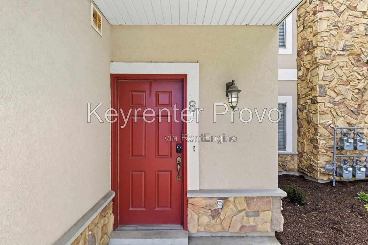 1104 Meadow Fork Rd #8 - Photo 3 of 18