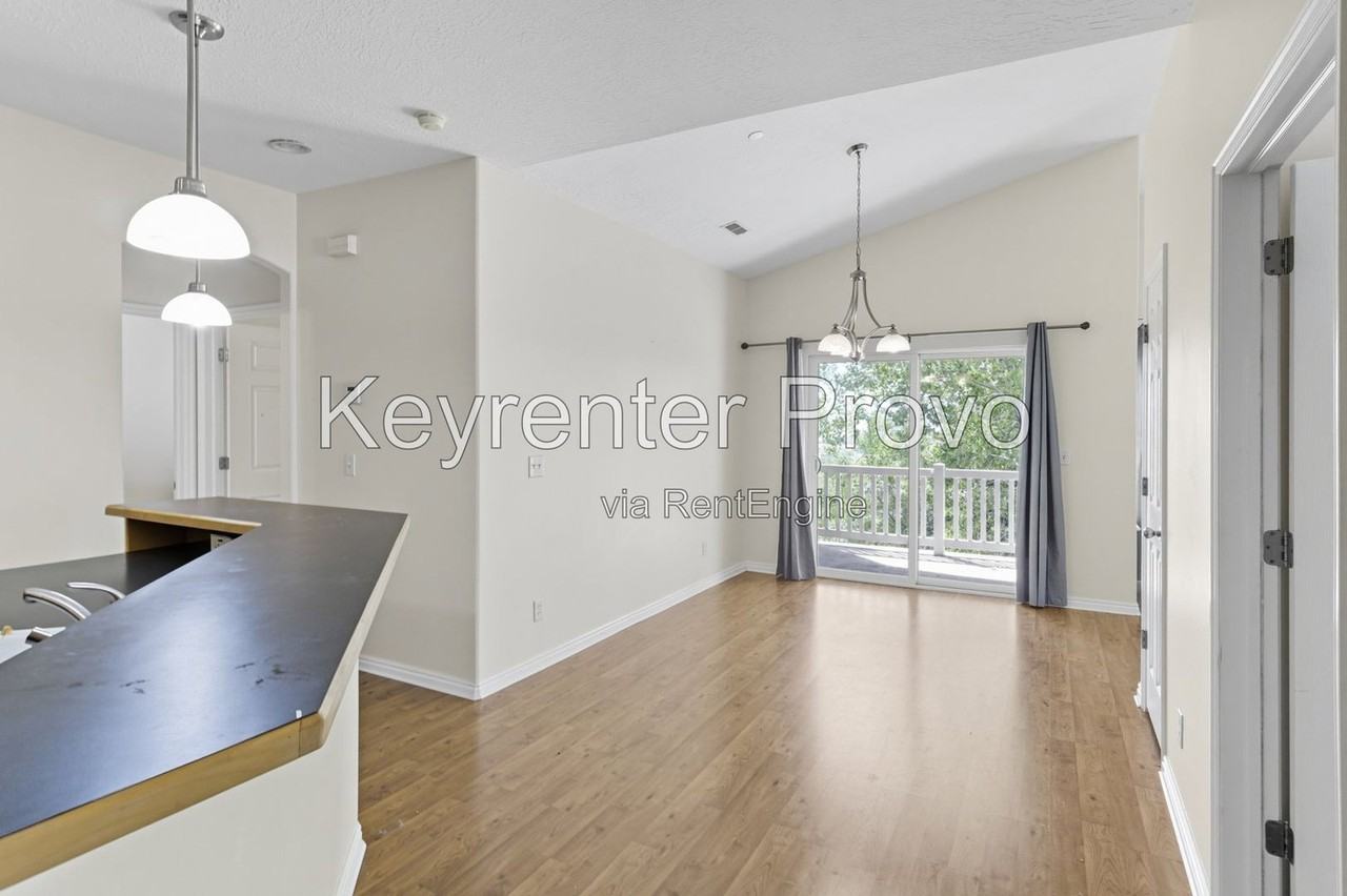 1104 Meadow Fork Rd #8 - Photo 4 of 18