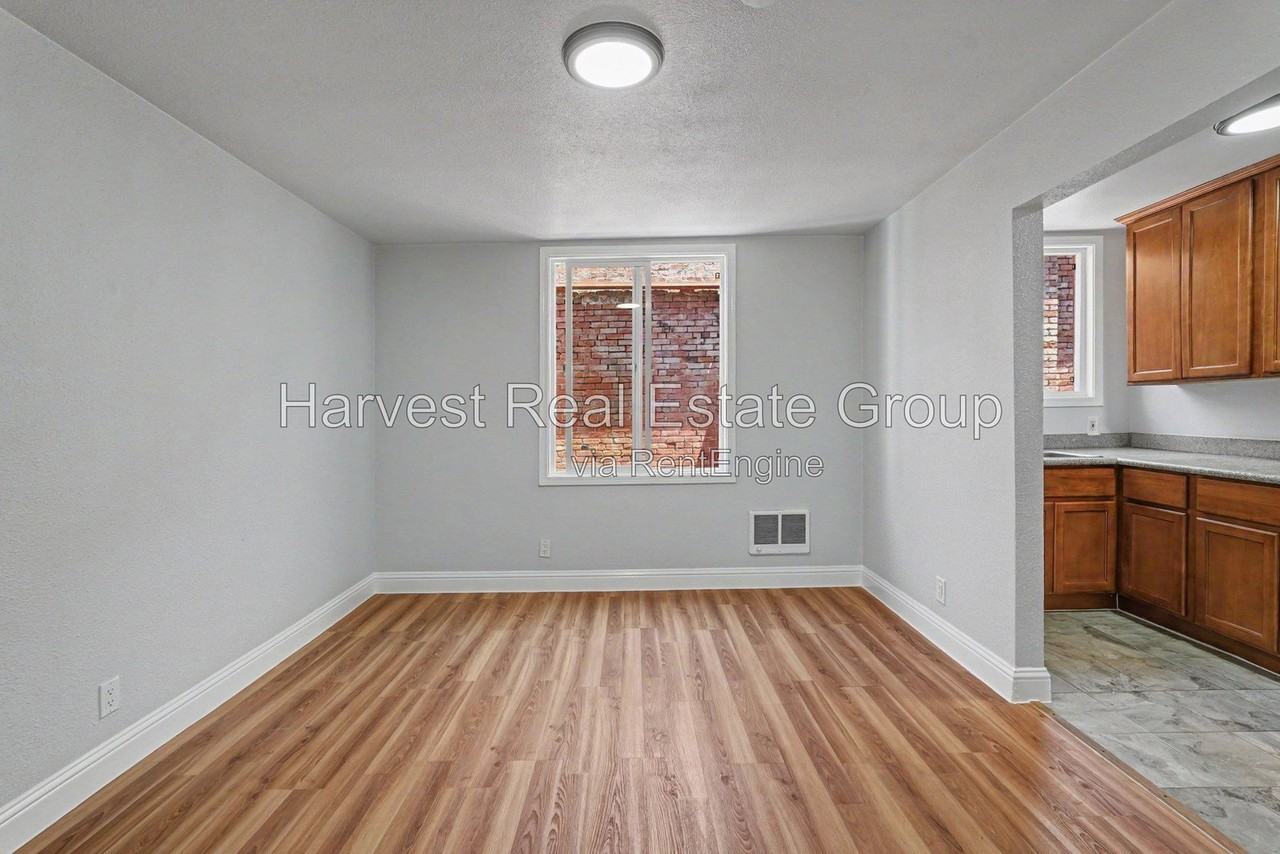 715 Peralta St #411 - Photo 4 of 16