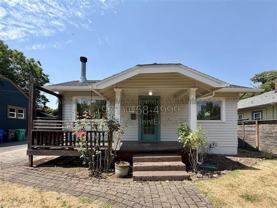6425 N Curtis Ave - Photo 1 of 1