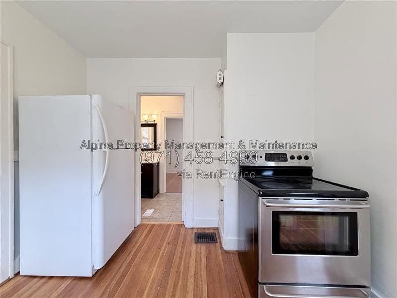6425 N Curtis Ave - Photo 7 of 21