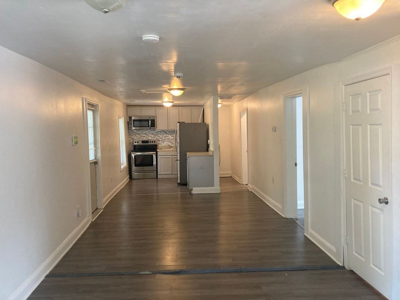 2209 Royall Ave - Photo 3 of 18