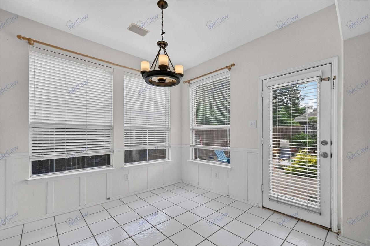5101 Timberland Pkwy - Photo 6 of 30