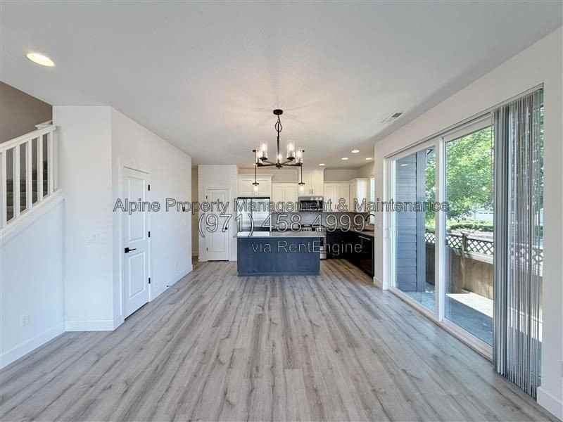 7226 Se Blanton St - Photo 5 of 31