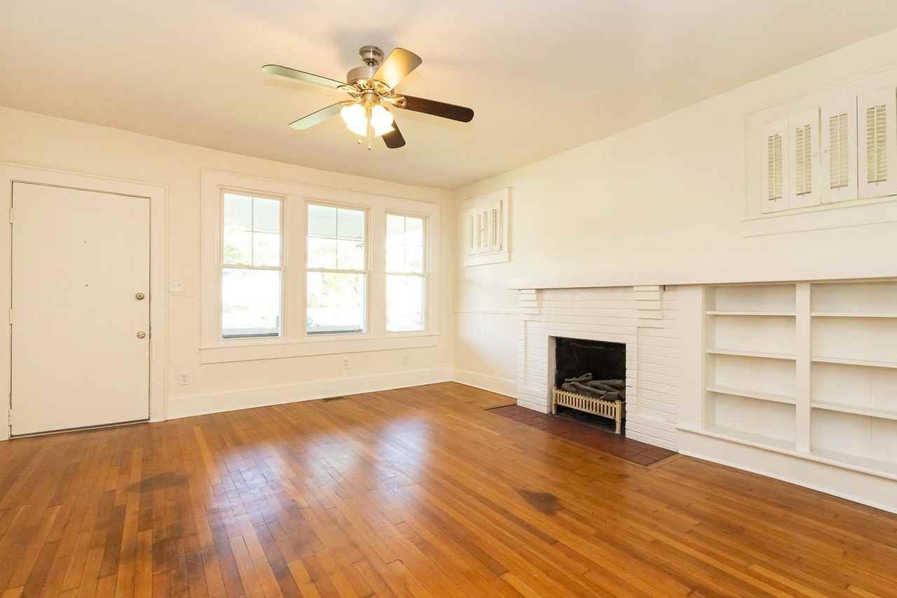 1705 Bennett Ave - Photo 5 of 20