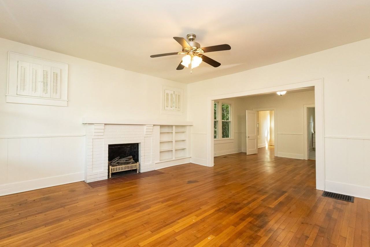 1705 Bennett Ave - Photo 6 of 20