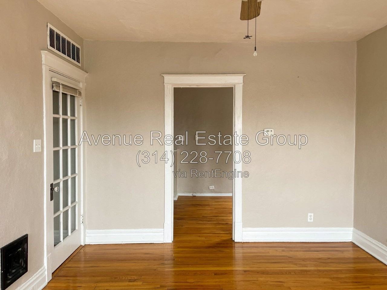5067 Chippewa St #2F - Photo 4 of 10