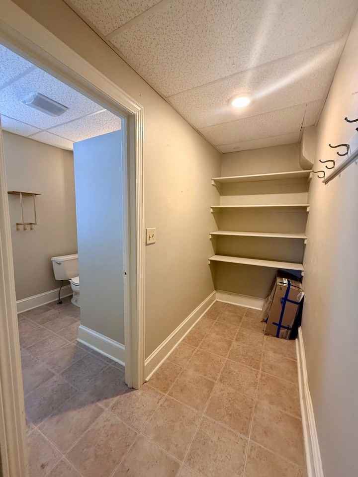 326 S Christian St - Photo 6 of 12