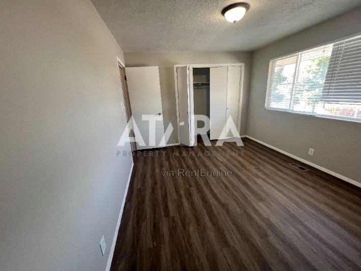 5875 S Highland Dr - Photo 5 of 19