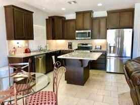 3031 N Schneider Ave - Photo 1 of 1