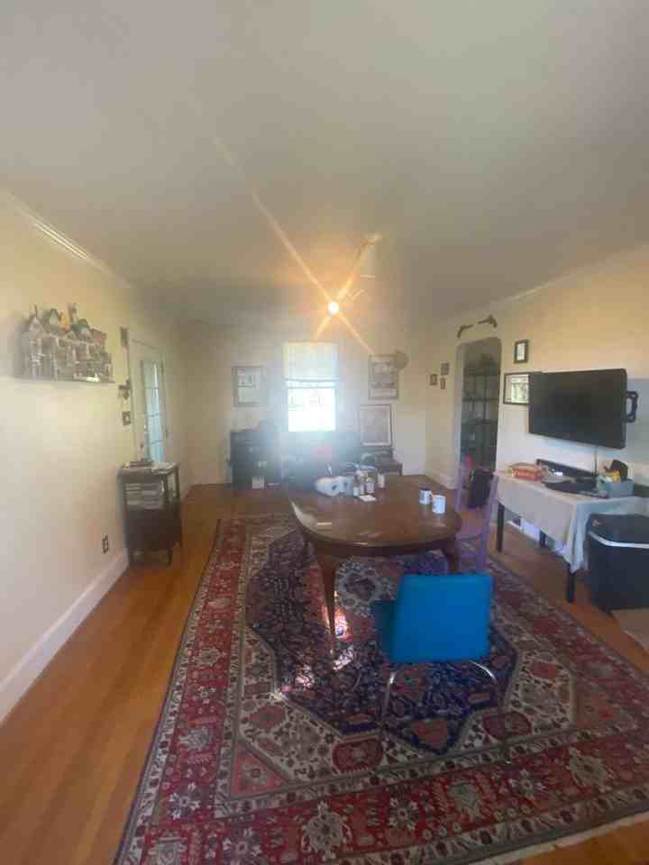 3908 Patterson Ave - Photo 5 of 21