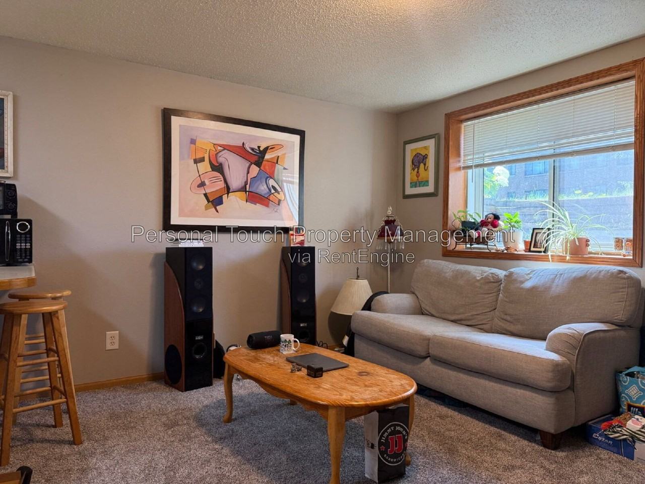1009 13th Ave N #1 - Photo 3 of 27
