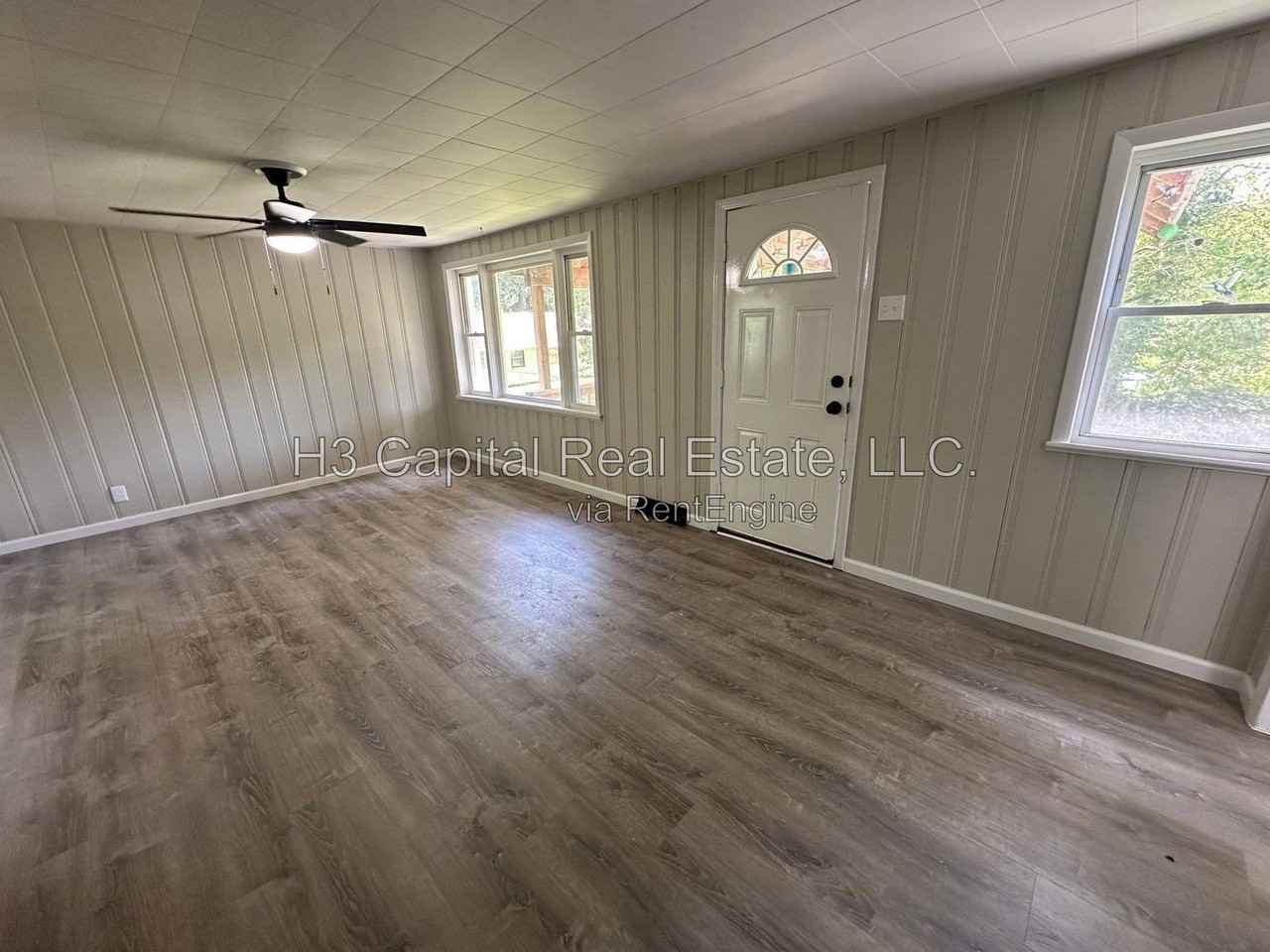 7253 Town Hall Rd - Photo 5 of 10
