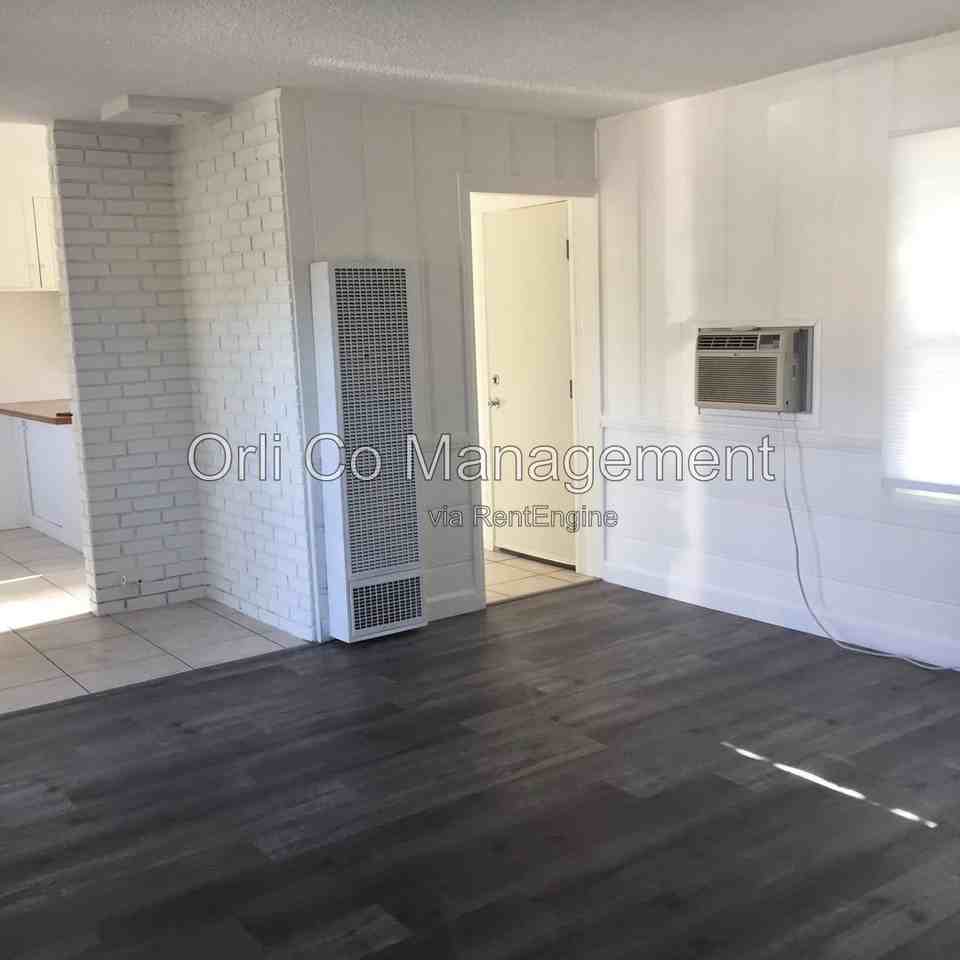 7100 Haskell Ave #7100 - Photo 3 of 15
